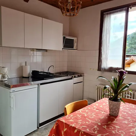 La Gleyziniere 4 Apartament *